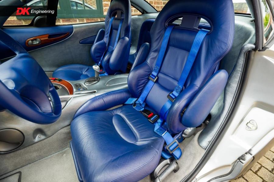 Интерьер Mercedes-Benz G320 Intruder Concept by Heuliez 1996 года  (фото 29 из 34)